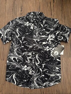 Volcom boys dress tee